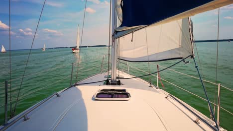 Sailing-boat-in-the-sea-during-awesome-sunset