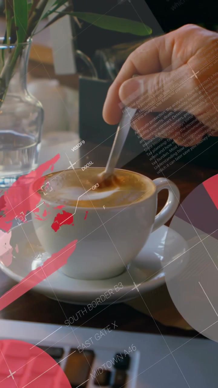 Vídeo vertical: Mão masculina alcançando e mexendo café durante o trabalho, com gráficos de negócios surgindo sobre a xícara