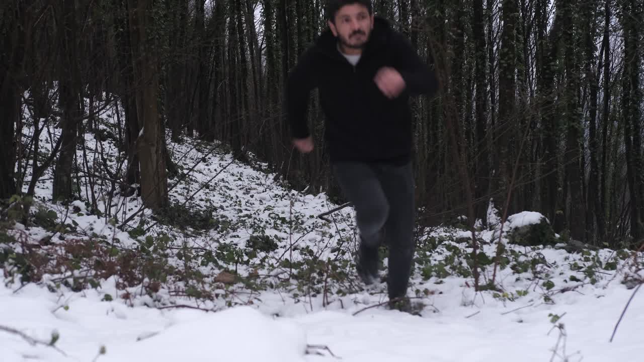 얼어붙은 속을 달리다