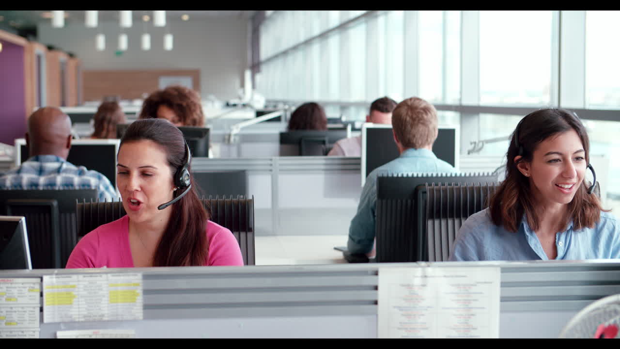 사무실 에서 열리는 비공식적 인 사업 회의