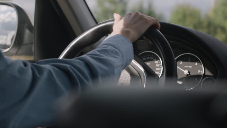 Conduire une voiture : vue intérieure