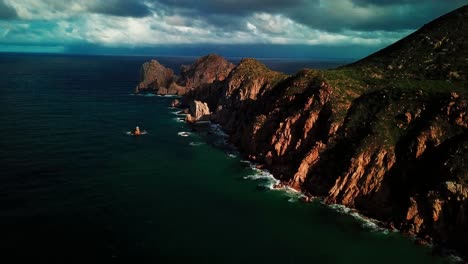 punto final de la tierra en la punta de baja california donde el océano pacífico se encuentra con el mar de cortez