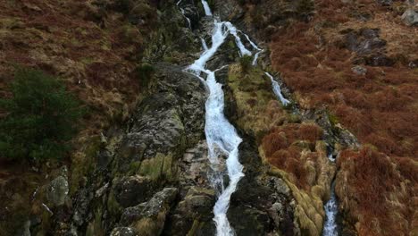 Cascada-De-Carawaystick,-Glenmalure,-Wicklow,-Irlanda,-Febrero-De-2022