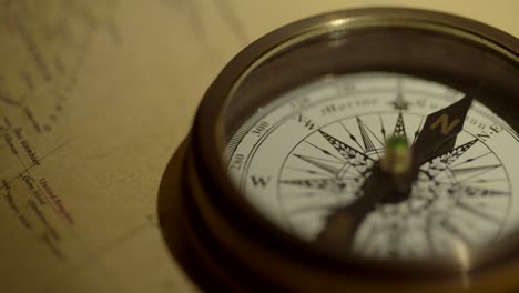 Vintage-Compass-Tracking-Shot-4