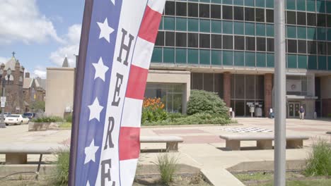vote here banner