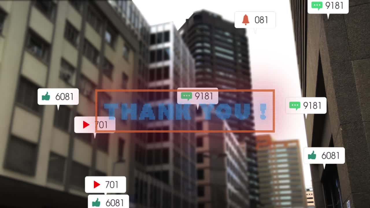 도시 풍경 위에서 성장하는 감사 텍스트와 숫자의 애니메이션