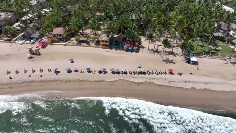 Sayulita,-Mexico's-main-beach-and-town