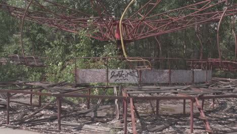 toma de la ciudad radiactiva abandonada de pripyat en la zona de exclusión, cerca de la planta de energía de chernobyl, ucrania