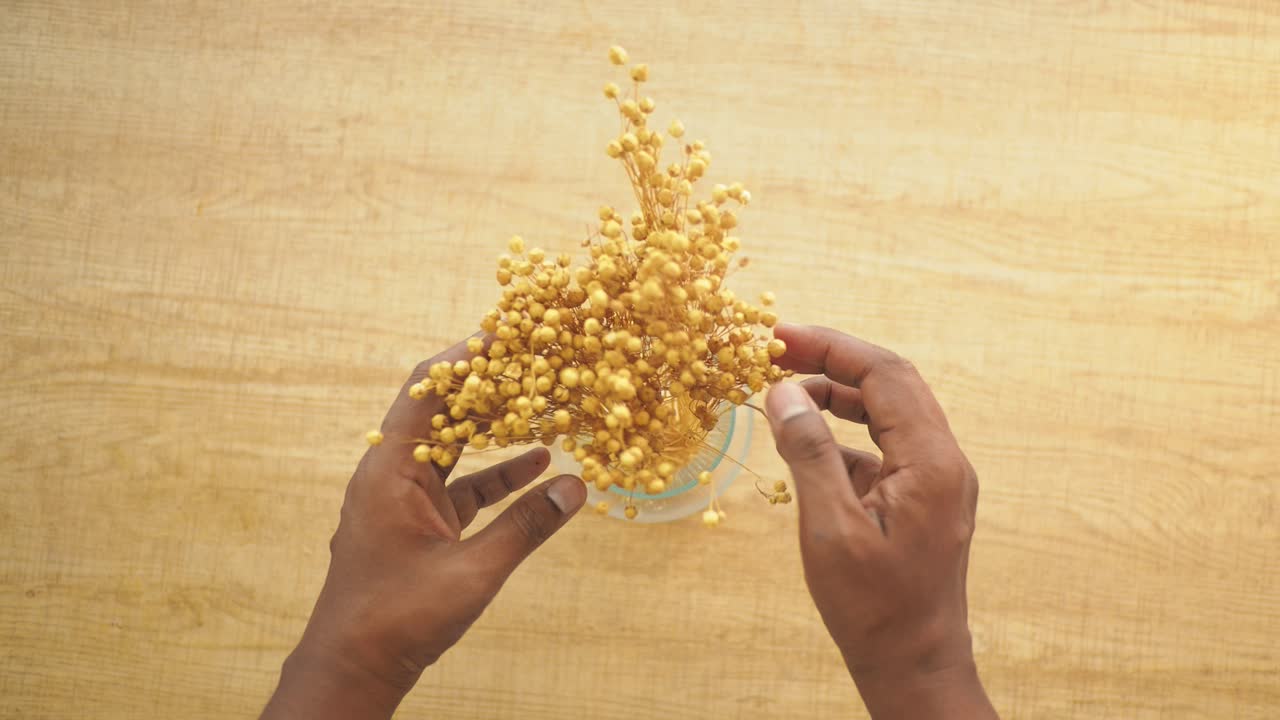 arreglar las flores secas