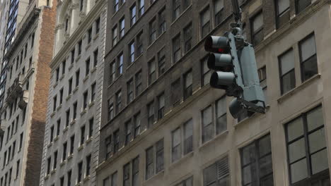 traffic lights nyc