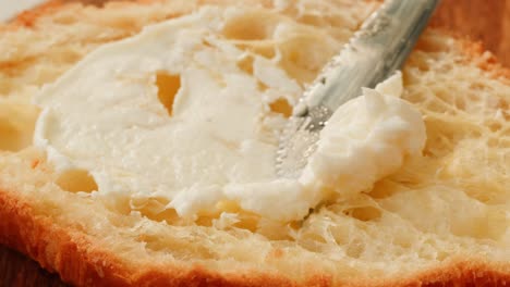 cream cheese on croissant