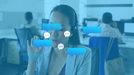 animación de las reacciones en las redes sociales sobre una mujer asiática en la oficina que tiene una llamada