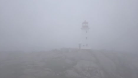 drone disparó alrededor de la cala de peggy