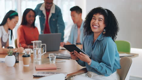 Face,-leadership-and-black-woman-with-tablet