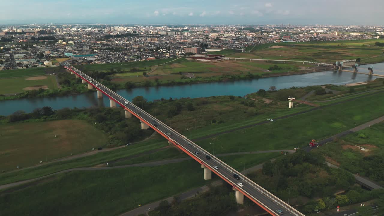 일본 사이타마 아라카와 강의 무인 항공기 촬영