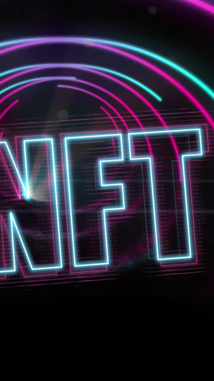 Animazione di NFT su un tunnel fatto di cerchi al neon su sfondo nero