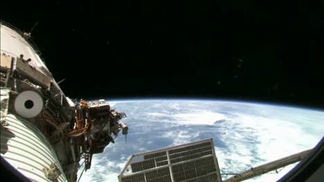 Pov-Through-The-Porthole-Of-The-Space-Shuttle-Of-Earth