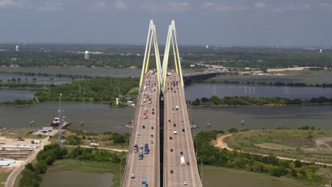 Establishing-shot-of-the-Fred-Hartman-Bridge-in-Baytown-Texas