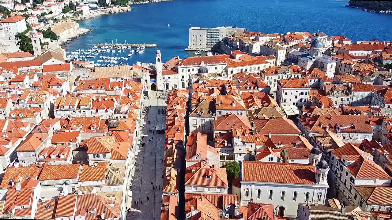 Sfondo, pittoresca vista aerea, quartieri della città, acqua dell'oceano