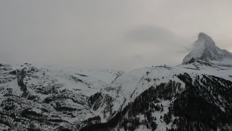 Aerial-views-of-the-swiss-city-of-Zermatt-in-winter