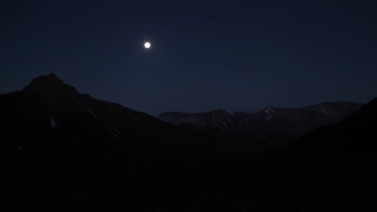 Aconcagua, Timelapse: La luna sorge a Plaza Argentina