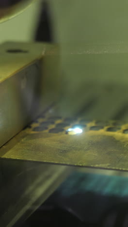 proceso de corte por láser o impresión 3d