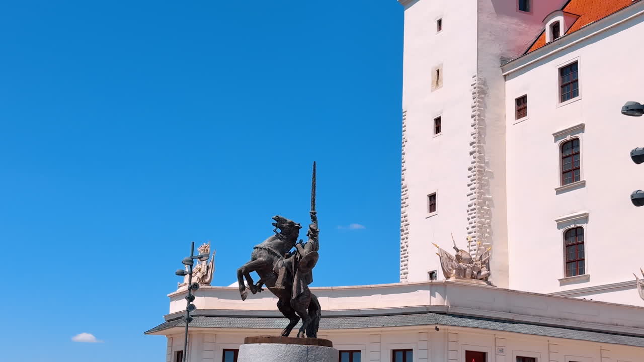Bratislava, Slovakia, 2 June 2025: A metal statue of a warrior with a sword risen up on horseback. Equestrian monument of Svatopluk located at Bratislava Castle, Slovakia