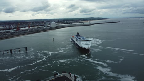 ferry entering port