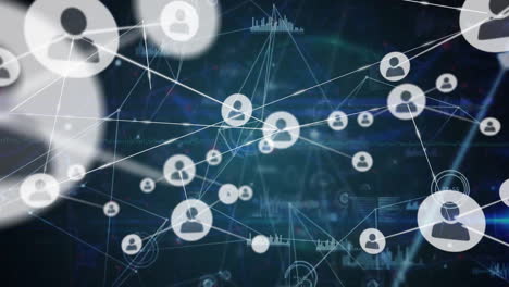 animación de la red de conexiones con iconos y procesamiento de datos en todo el mundo.