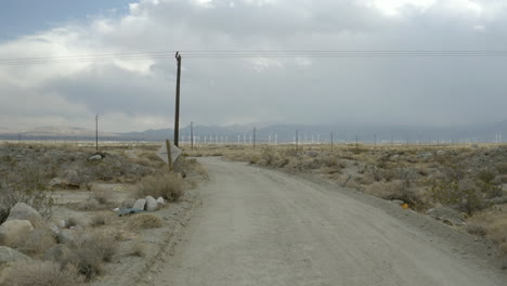 A-lonely-desert-dirt-road