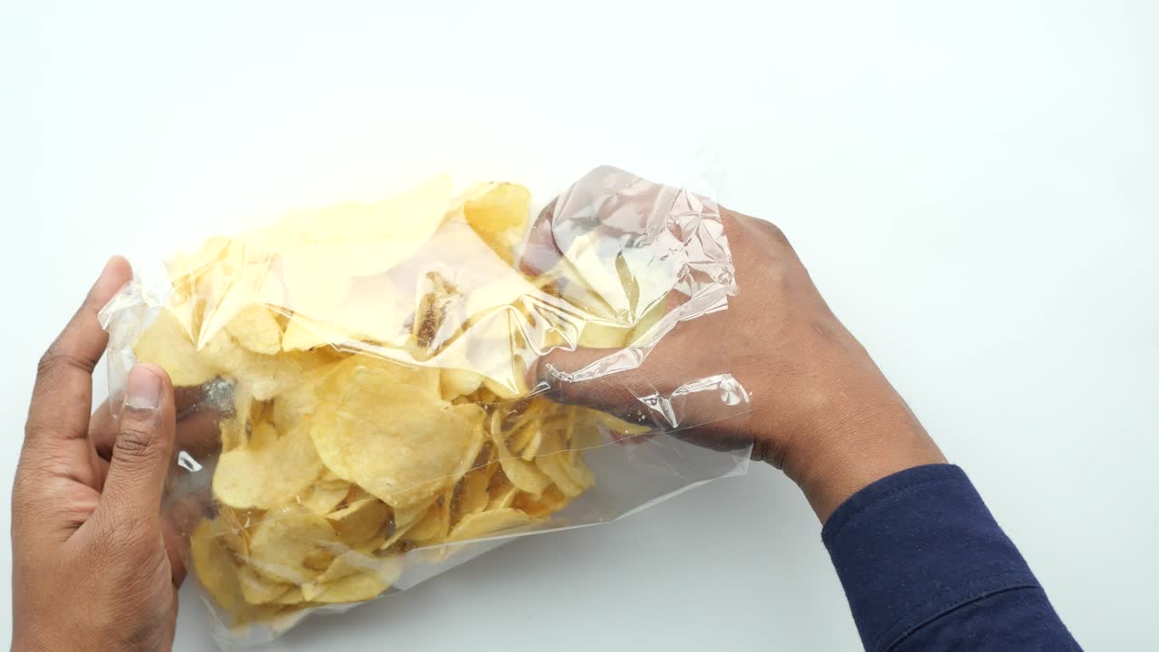 감자 의 가방을 열고