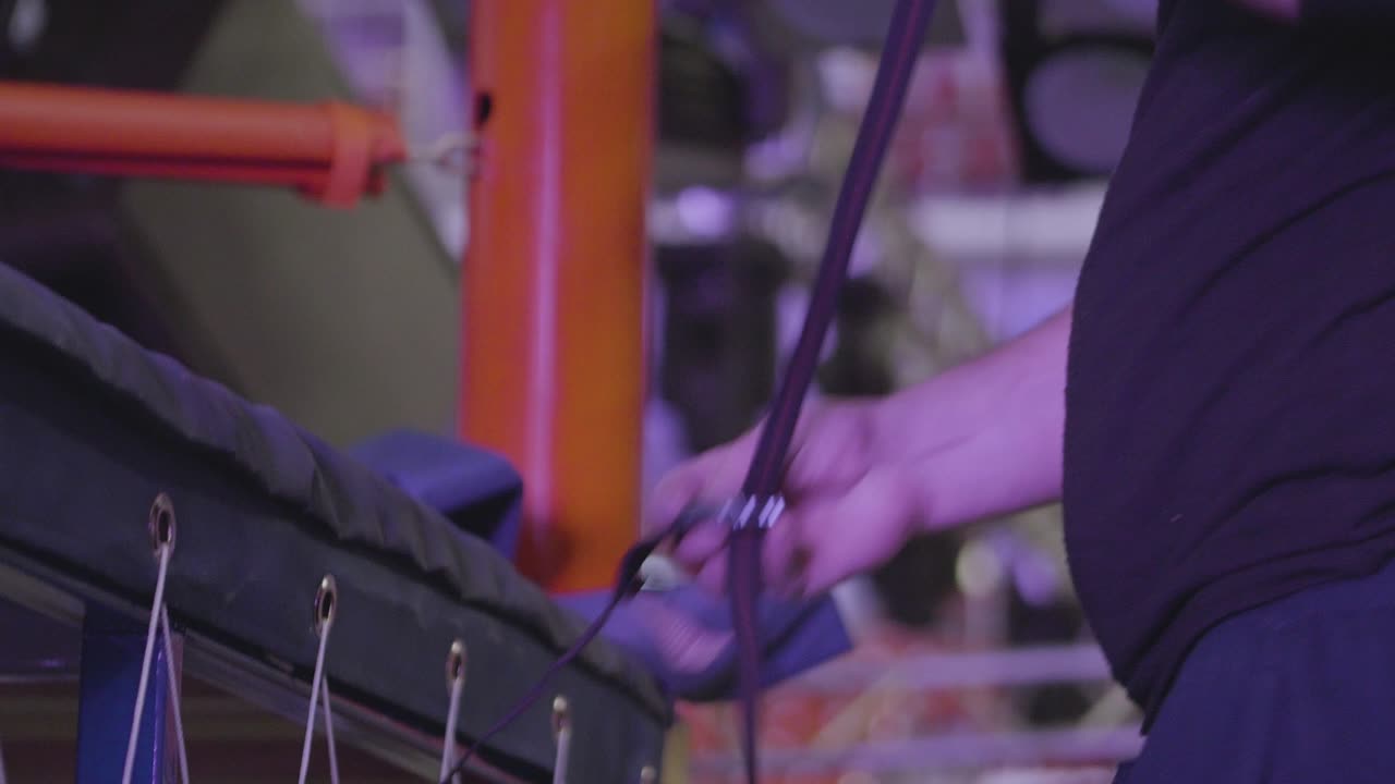 Adjusting Hockey Net Ropes