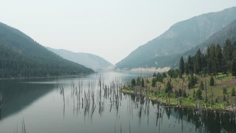 Sobrevuelo-Aéreo-Terremoto-Lago-En-Montana