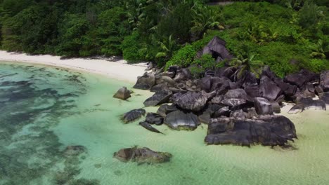 Playa-De-Constanza-Ofelia-En-Las-Seychelles