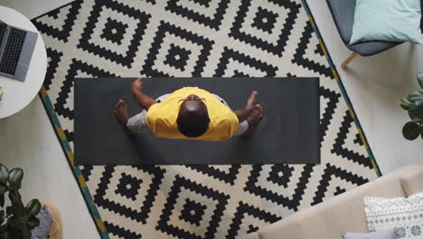 Black-Man-Exercising-at-Home