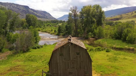 Aged-Elegance:-Rustic-Barns-and-Creekside-Scenery-in-Clinton,-BC