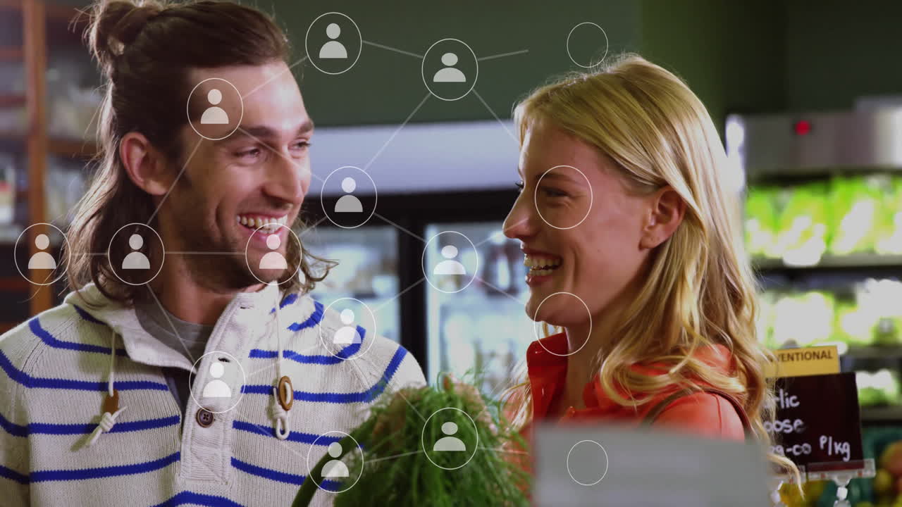 백인 커플 식료품 쇼핑에 대한 아이콘으로 데이터 처리의 애니메이션