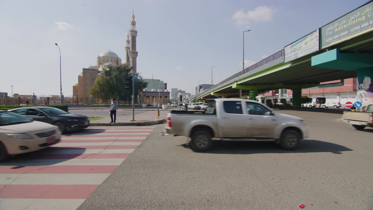 이라크 에르빌 에 있는 아름다운 자릴 카야트 모스크.