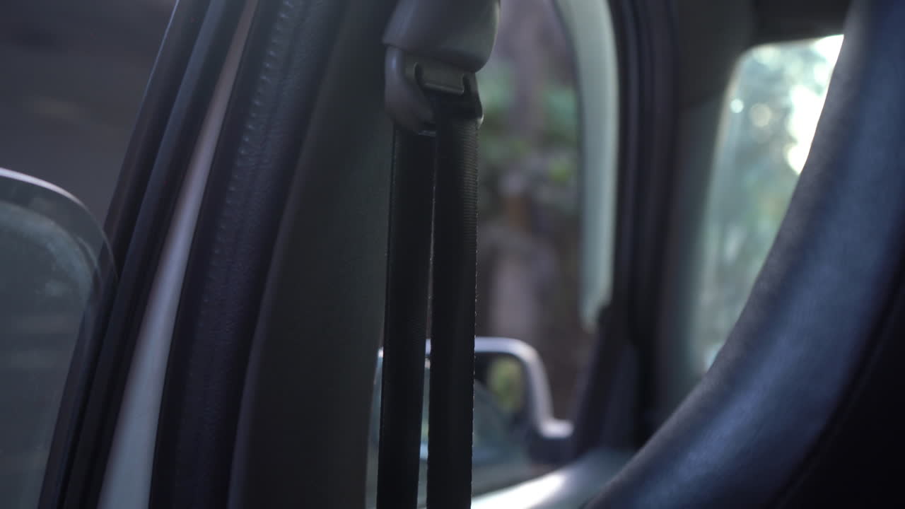 자동차 여행 또는 도로 여행 내부의 4k 비디오