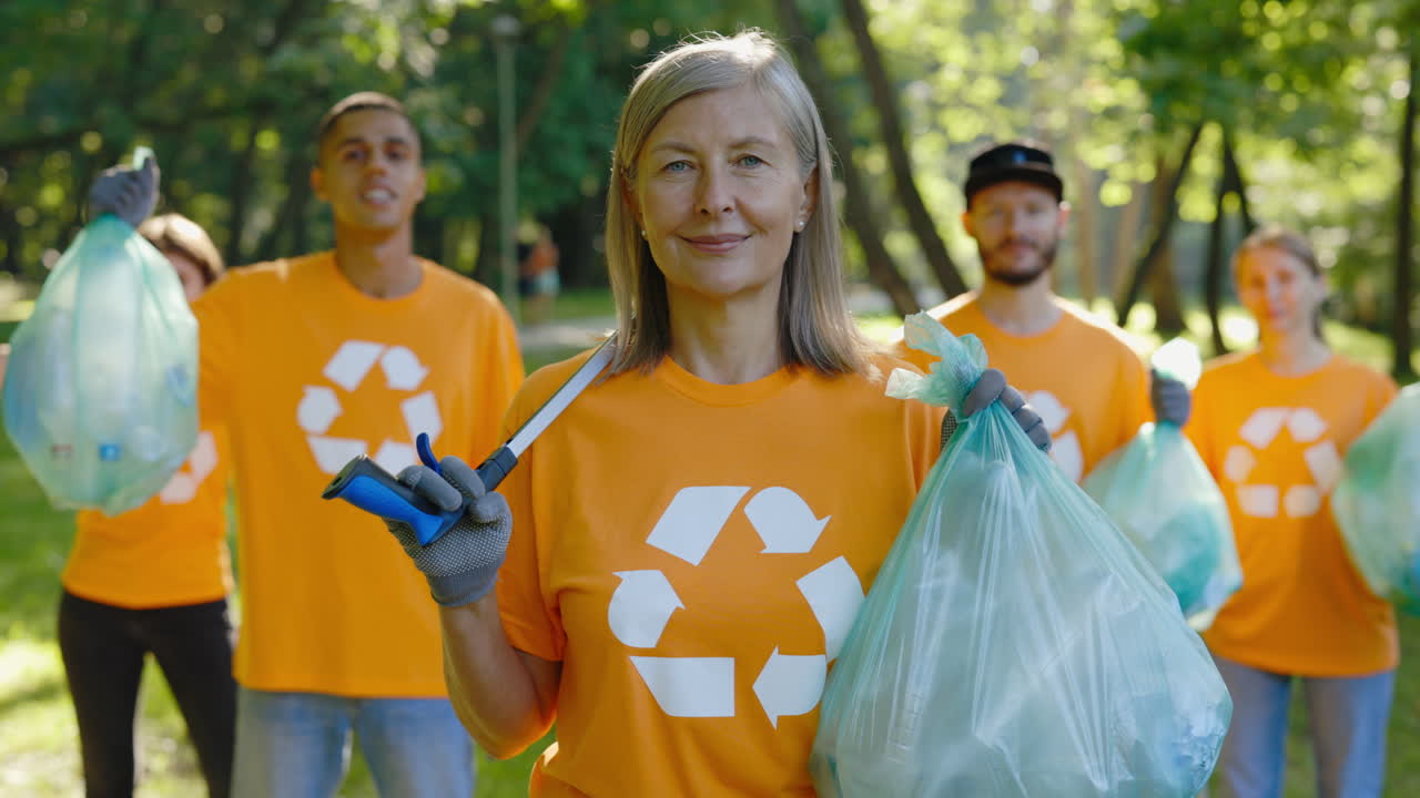 Volunteers Cleaning Up Park