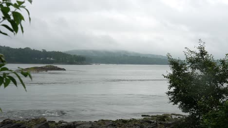 Wide-angle-overview-of-reversing-falls-Maine-on-overcast-day