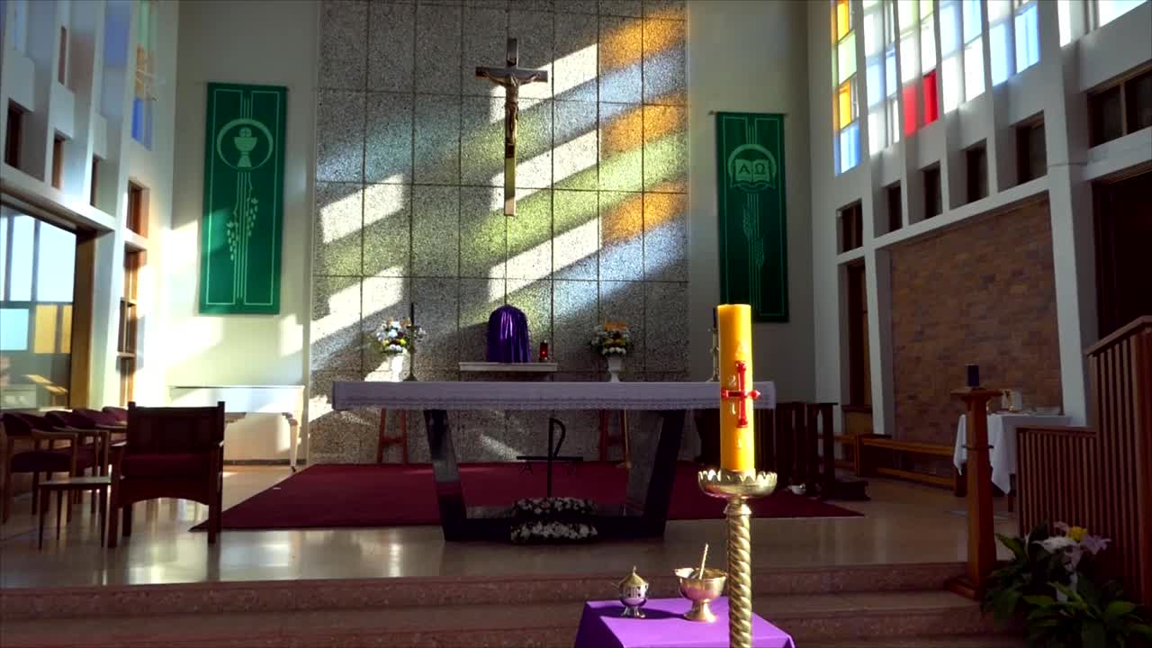 장례식을 위한 종교 예배당이나 장례식장 촬영