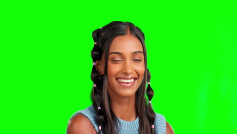 Woman,-blowing-kiss-and-smile-in-green-screen