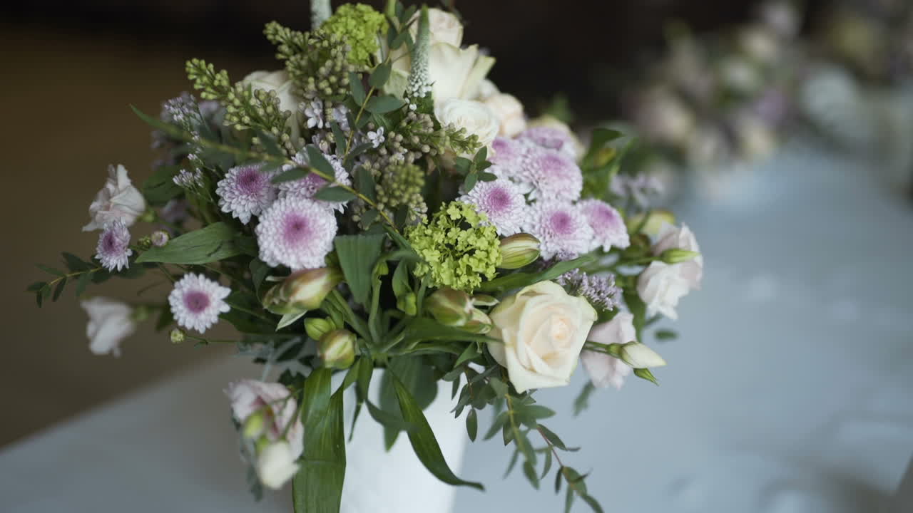 flores en la mesa hermosas flores