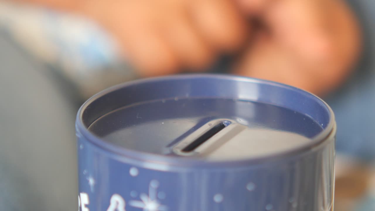 파란 돼지 은행