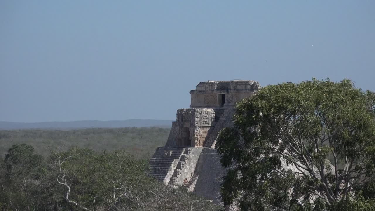Pyramid of the Magician at Uxmal, Yucat&aacute;n, Mexico filmed from distance