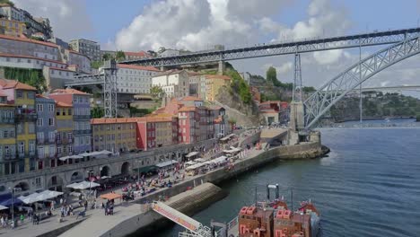 Aerial-View-of-the-Riverside-Area-in-Porto,-with-D