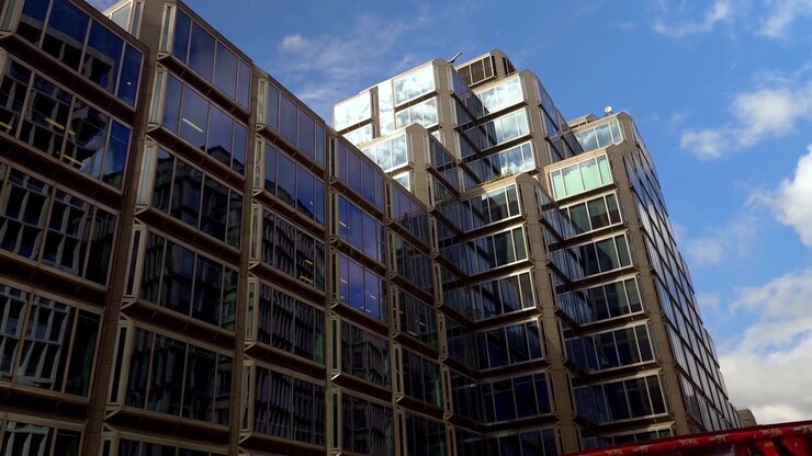 Moderno edificio per uffici nel centro di Londra
