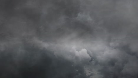 Cambios-Climáticos,-Nubes-Cumulonimbus-Oscuras-Y-Tormentas-Eléctricas