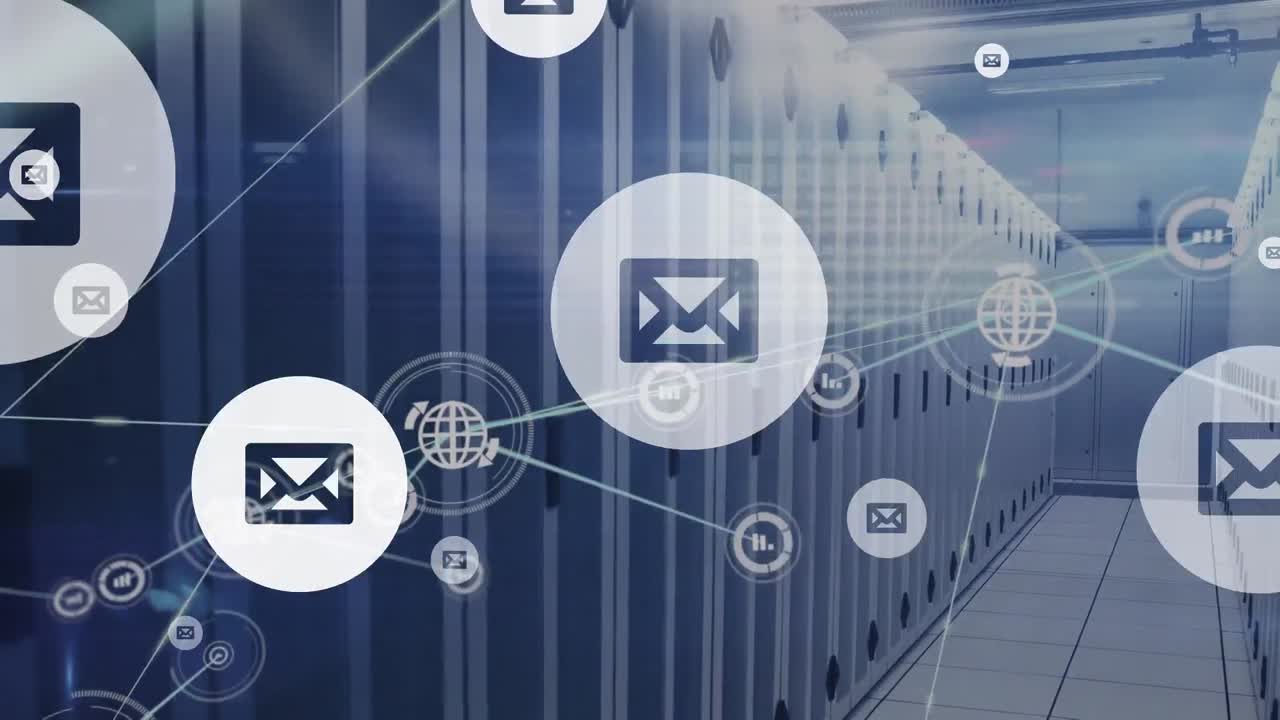 Animazione di icone di buste su sala server